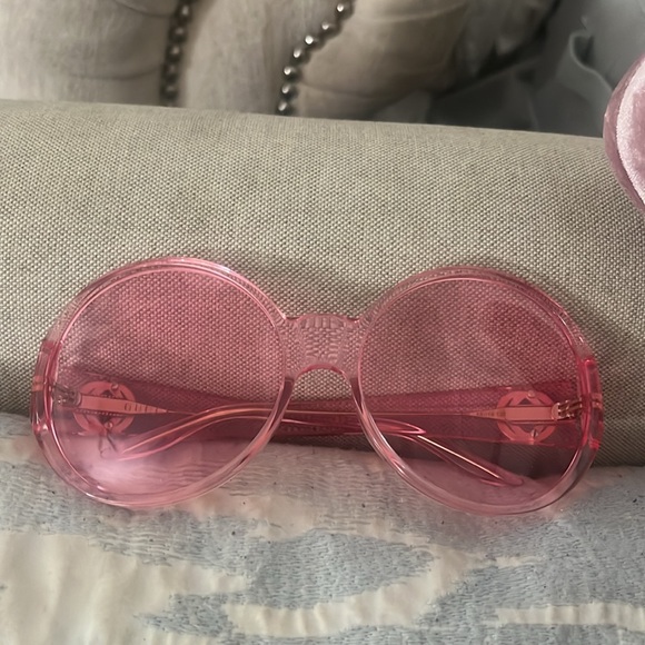 Authentic Gucci sunglasses GG0954S pink - Picture 6 of 11